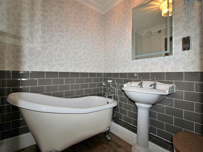 1 Bedroom Maisonette To Rent In Hall Close, Worsborough Village, Barnsley, S70