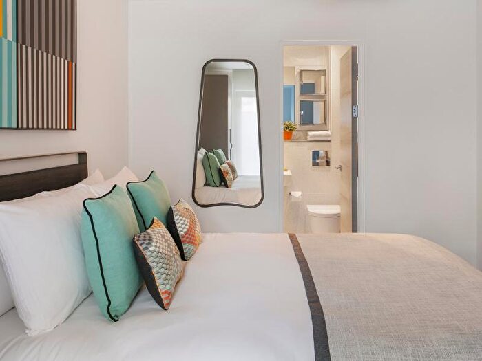 Studio To Rent In Furnished Studio, BN1