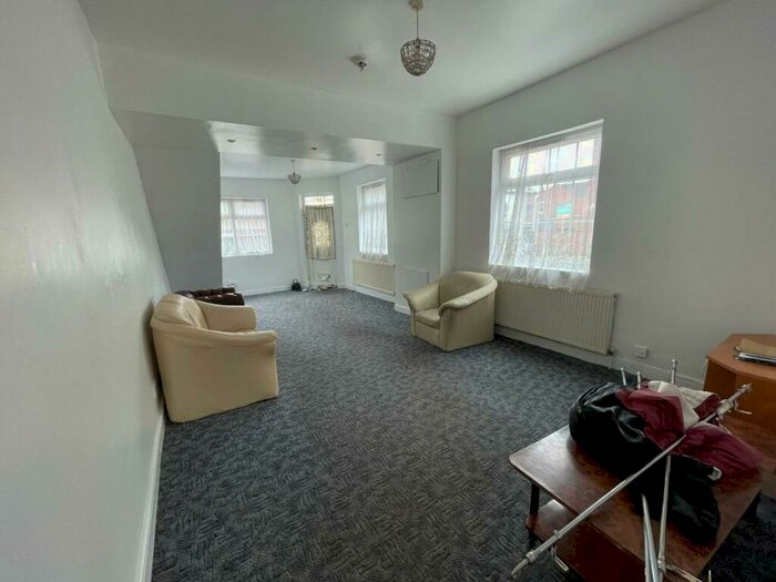 3 Bedroom House To Rent In Terry Road, Coventry, CV1