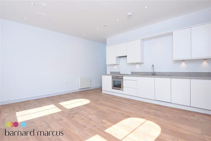 1 Bedroom Flat To Rent In Manor Place, Sutton, SM1