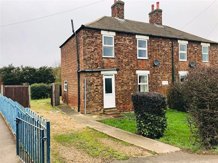 3 Bedroom Semi-Detached House For Sale In Main Road, Deeping St. Nicholas, Spalding, PE11