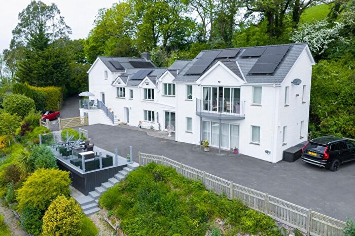 3 Bedroom Detached House For Sale In Llanarth, SA47