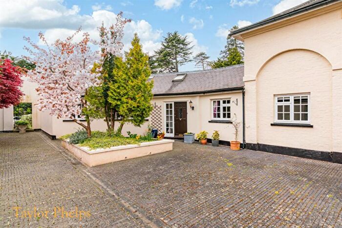 2 Bedroom House For Sale In Tolmers Mews, Newgate Street, Hertford, SG13