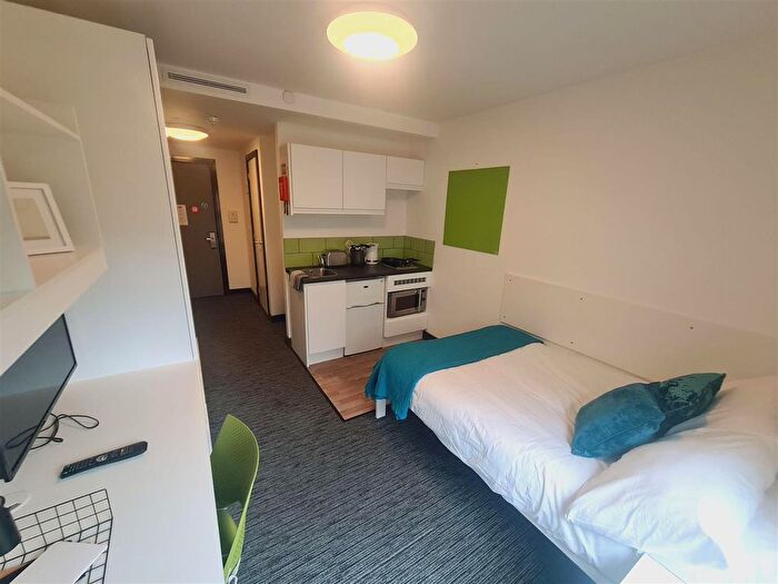 Studio To Rent In Pitt Street, Newcastle Upon Tyne, NE4