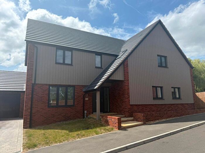 4 Bedroom Detached House For Sale In Jesse Green, Lavendon, Olney, Buckinghamshire, MK46