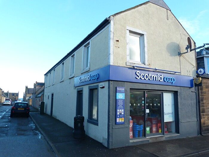 3 Bedroom Flat To Rent In Brander Street, Burghead, IV30