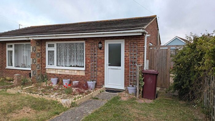 2 Bedroom Semi-Detached Bungalow To Rent In Kimbridge Park, East Wittering, PO20