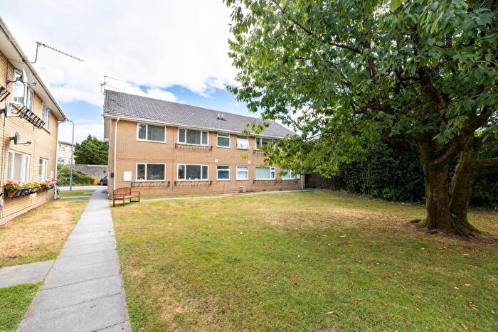 1 Bedroom Flat For Sale In Penlline Court, Penlline Road, Whitchurch, Cardiff, CF14