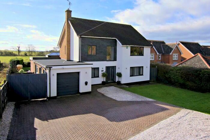 4 Bedroom Detached House For Sale In Leicester Road, New Packington, LE65