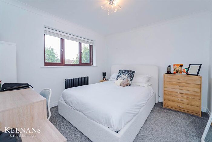 4 Bedroom Detached House For Sale In The Fairways, Whitefield, Manchester, M45