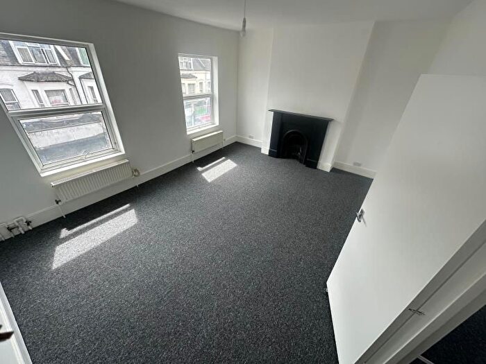 1 Bedroom Flat To Rent In West Green Road, Tottenham, N15