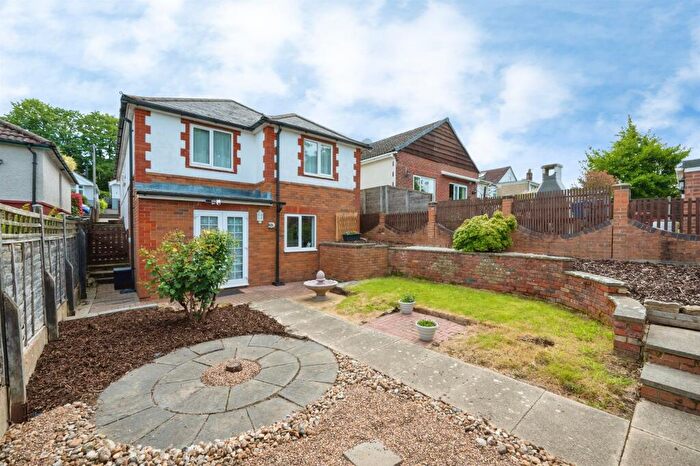 3 Bedroom Detached House For Sale In Caxton Avenue, Southampton, SO19