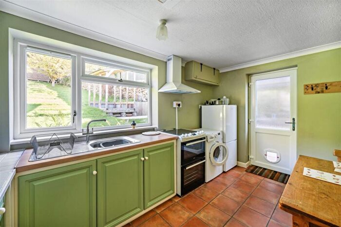 2 Bedroom Bungalow For Sale In Higher Street, Bridport, DT6