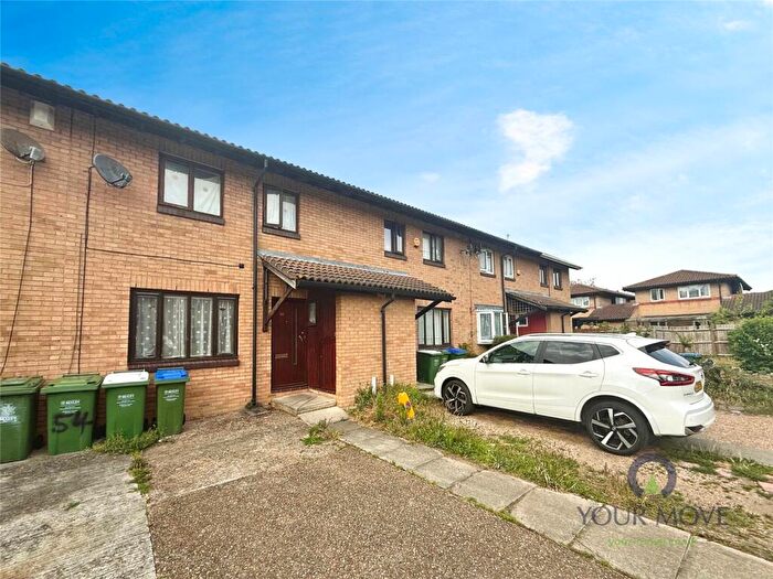 3 Bedroom Terraced House For Sale In Eastgate Close, London, SE28