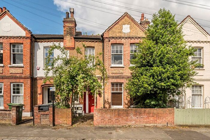 1 Bedroom Flat To Rent In Undercliff Road, Lewisham, SE13