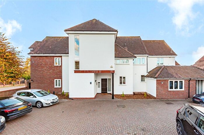 2 Bedroom Apartment For Sale In Upleatham House, Roxwell Road, Chelmsford, Essex, CM1
