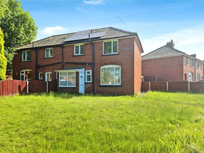 3 Bedroom Semi-Detached House For Sale In Pilkington Road, Kearsley, Bolton, Greater Manchester, BL4