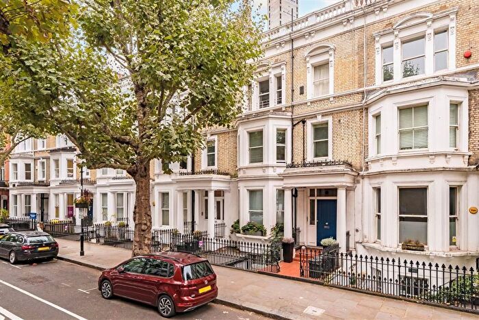 2 Bedroom Flat For Sale In Philbeach Gardens, Earls Court, SW5