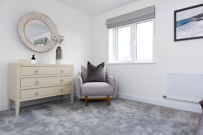 4 Bedroom Semi-Detached House For Sale In Sheepfold Lane, Cambridge, CB23