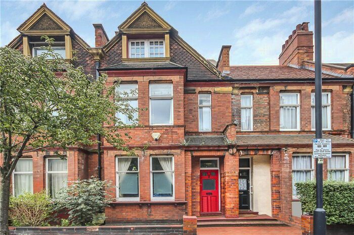 4 Bedroom Terraced House To Rent In Amesbury Avenue, Streatham, SW2