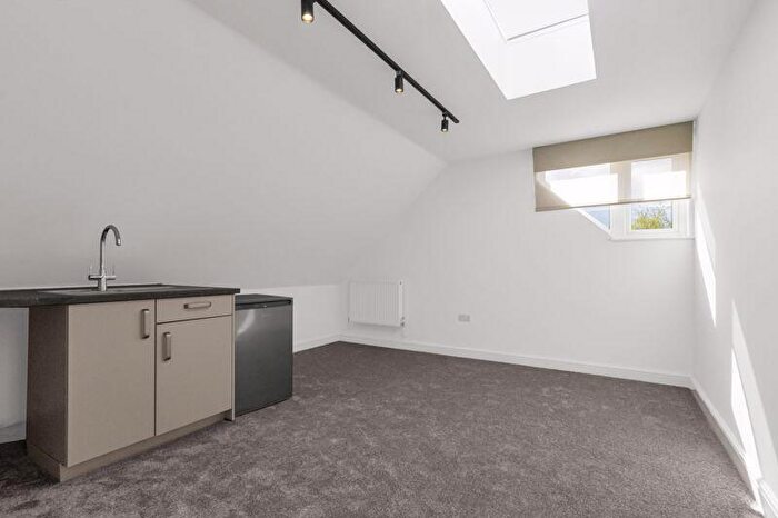 Studio To Rent In Barnet, EN5