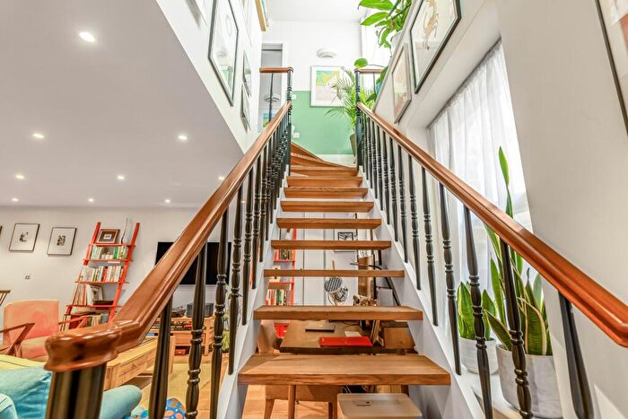1 Bedroom Flat For Sale In Lisson Street, London, NW1
