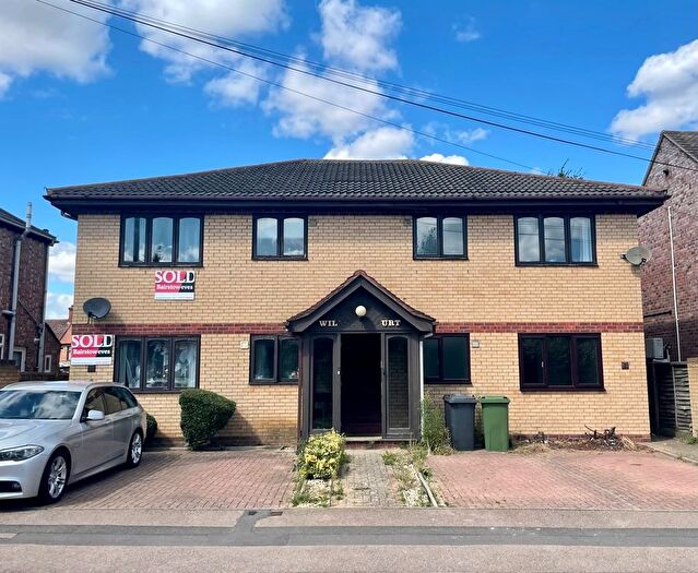 1 Bedroom Flat To Rent In Willow Court, Peterborough, PE4