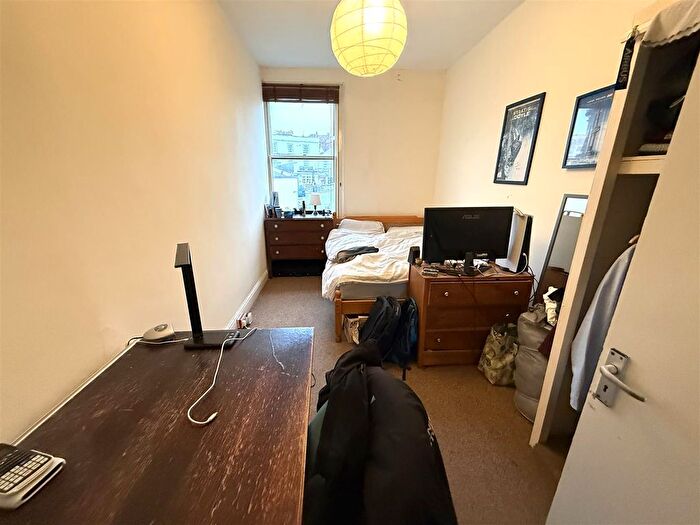 5 Bedroom Maisonette To Rent In , Worrall Road, Bristol, BS8