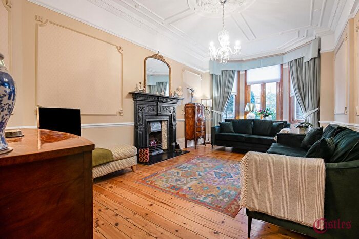 5 Bedroom Terraced House For Sale In Park Avenue North, N8