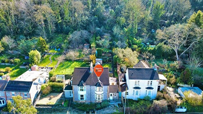 3 Bedroom Semi-Detached House For Sale In Kewstoke Road, Kewstoke, Weston-Super-Mare, BS22