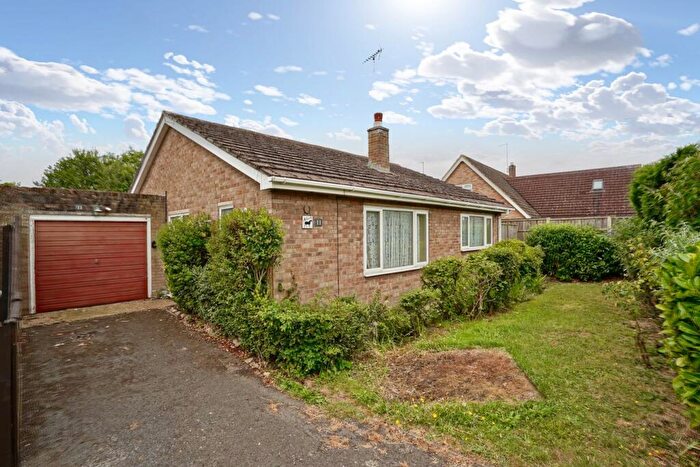 2 Bedroom Bungalow For Sale In Squires Close, Somersham, Huntingdon, PE28