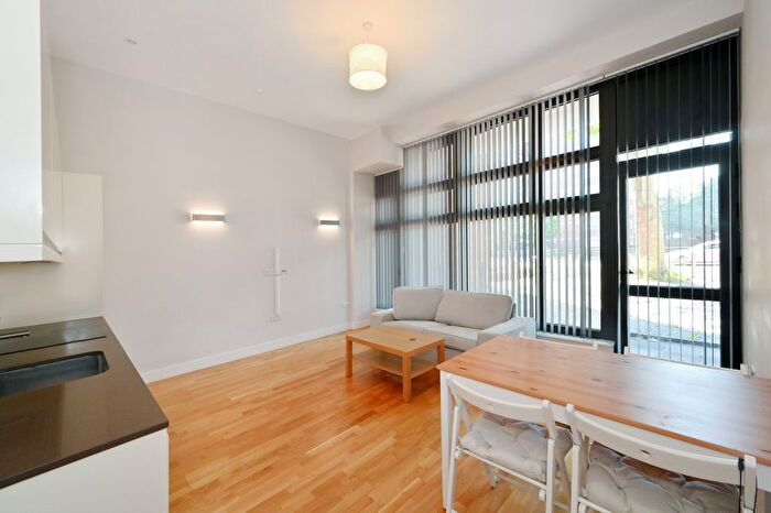 1 Bedroom Flat To Rent In Staines Road West, Sunbury-On-Thames, TW16