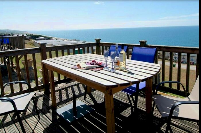 2 Bedroom Property To Rent In Coast Road, Burton Bradstock, DT6