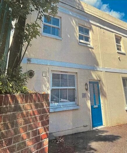 1 Bedroom Property To Rent In Green Mews, West Sussex, BN42
