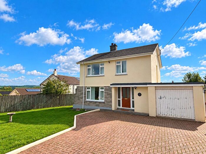 3 Bedroom Detached House For Sale In Liftondown, Lifton, Devon, PL16