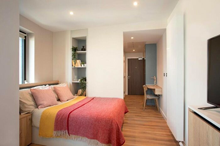 Studio To Rent In Enclave: Croydon, College Road, East Croydon, London, CR0