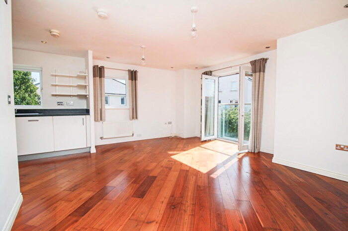2 Bedroom Coach House For Sale In Kingfisher Road, Portishead, Portishead, Bristol, BS20