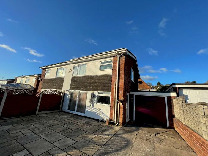3 Bedroom House To Rent In Home Farm Close, Caerleon, Newport, NP18