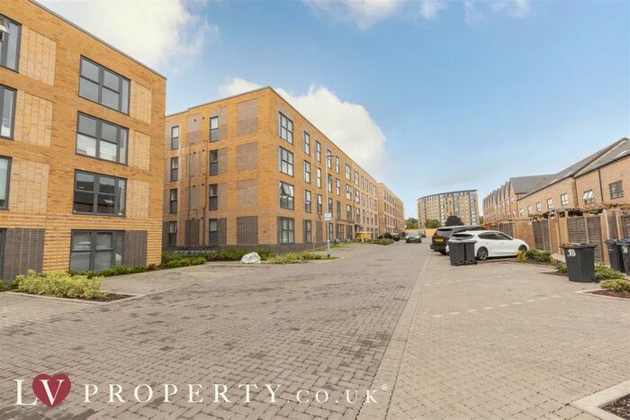 2 Bedroom Flat To Rent In Belgrave Middleway, Birmingham, B5