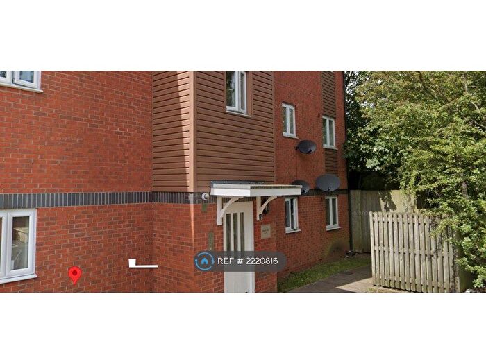 2 Bedroom Flat To Rent In Swan Lane, Coventry, CV2