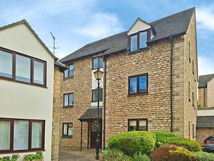 1 Bedroom Apartment For Sale In Phillips Court, Stamford, Lincolnshire, PE9