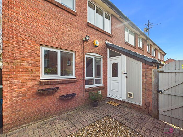 1 Bedroom Maisonette For Sale In Tom Price Close, Cheltenham, GL52