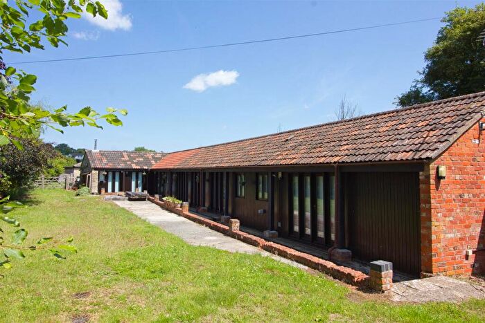 4 Bedroom Barn Conversion For Sale In Forge Mill Stables, Little Somerford, SN15
