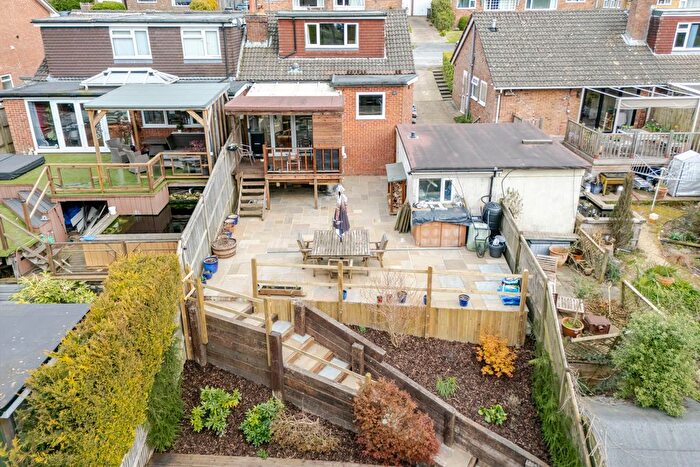 3 Bedroom Semi-Detached House For Sale In Swaines Way, Heathfield, TN21