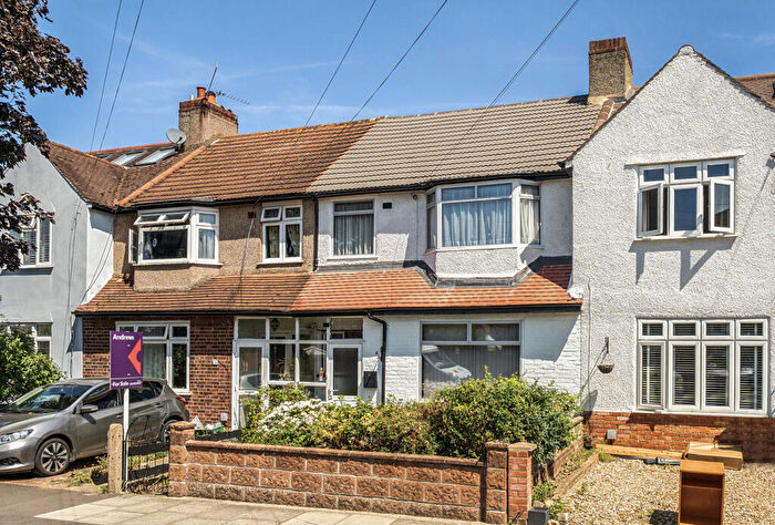 3 Bedroom Terraced House For Sale In Franklin Crescent, Mitcham, CR4