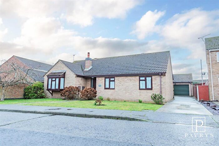 3 Bedroom Detached Bungalow For Sale In Wavring Avenue, Kirby Cross, Frinton-On-Sea, CO13