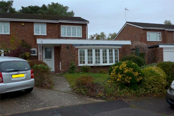 5 Bedroom Detached House To Rent In Ivy Close, St. Leonards, Ringwood, Hampshire, BH24