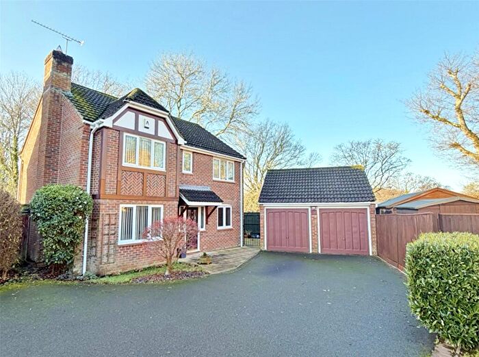 4 Bedroom Detached House For Sale In Albion Way, Verwood, Dorset, BH31