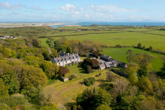 11 Bedroom Detached House For Sale In The Bodior Estate, Rhoscolyn, Holyhead, Gwynedd, LL65
