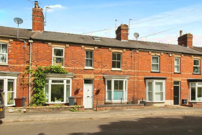 2 Bedroom Terraced House For Sale In South Park, Lincoln, LN5